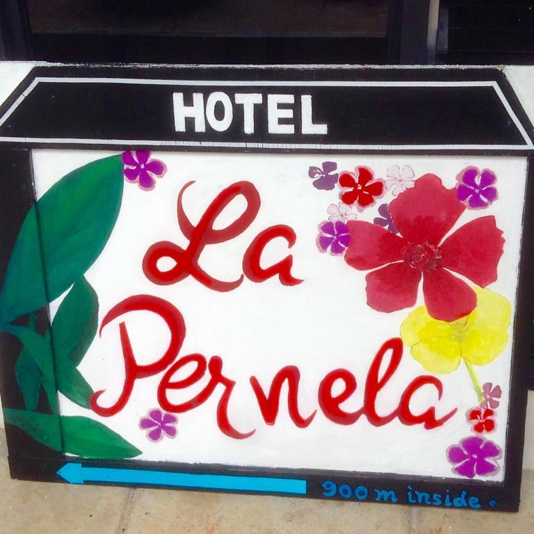 La Pernela Resort Biking Экстерьер фото