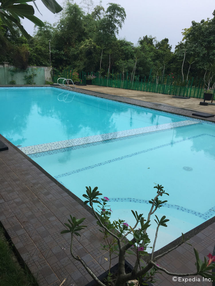 La Pernela Resort Biking Экстерьер фото