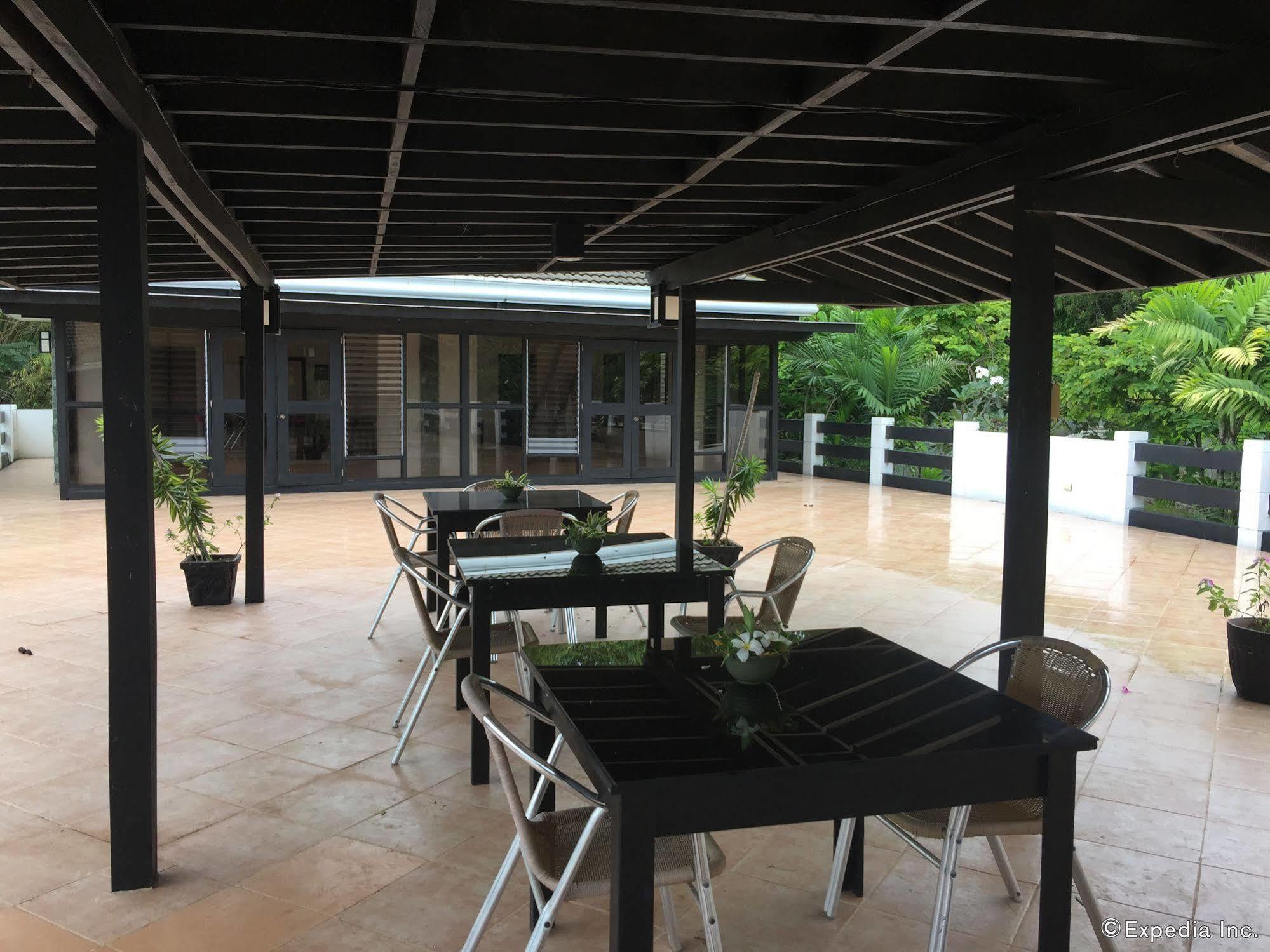 La Pernela Resort Biking Экстерьер фото