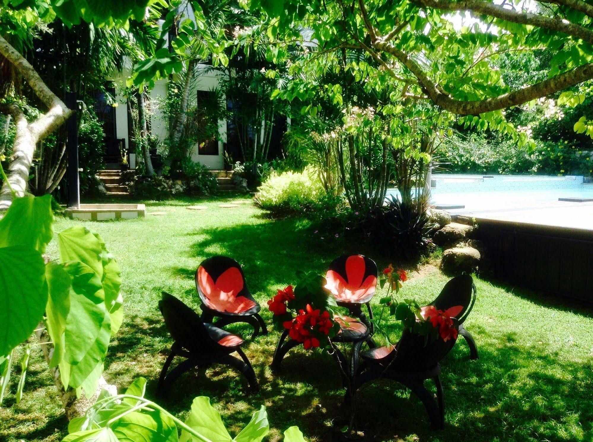 La Pernela Resort Biking Экстерьер фото